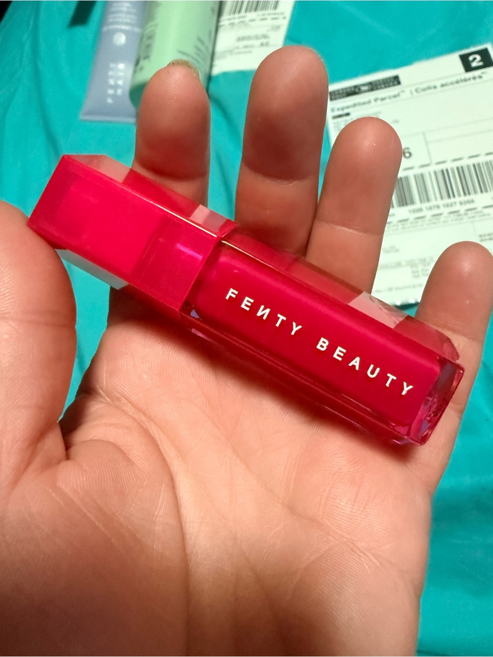 Fenty Gloss Bomb Burst Pink Blink 01 Liquid Lips— Vibrant Pink - Picture 2 of 8
